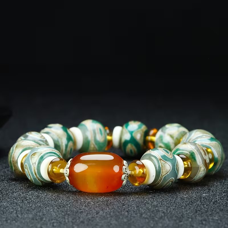 Three-Eye Dzi Agate Bracelet