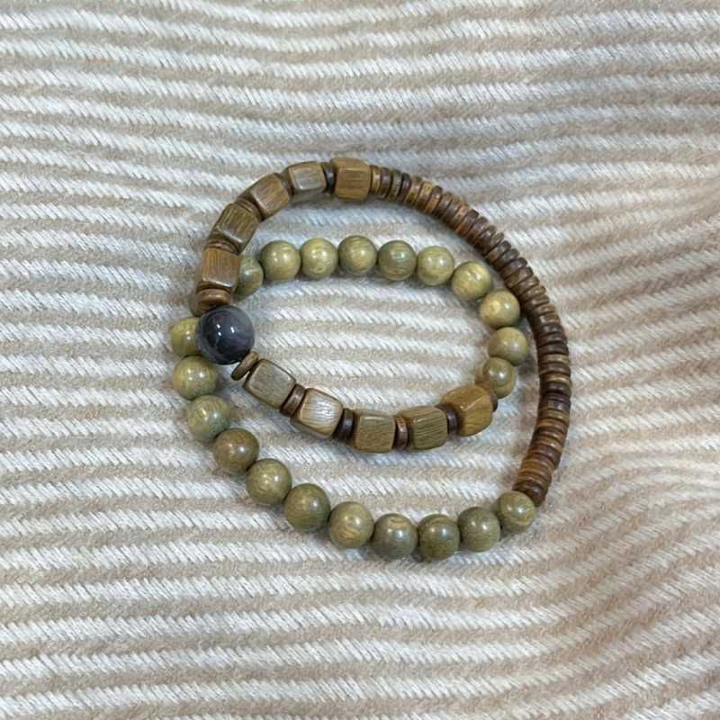 Natural Green Sandalwood Double Loop Feng Shui Bracelet